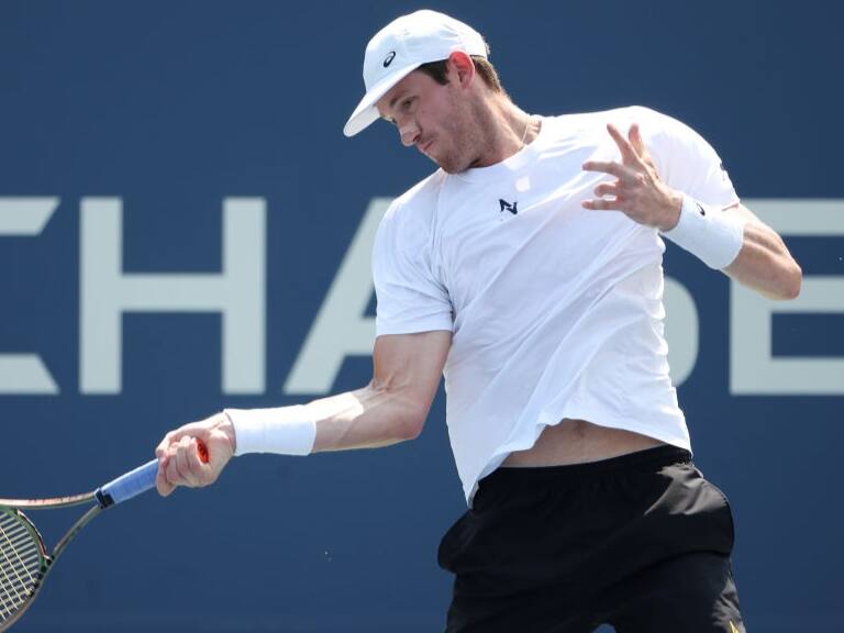 Nicolás Jarry no pudo con la potencia de Berrettini y queda fuera del US Open