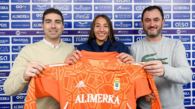 Antonia Canales se despide de Colo Colo y firma en Real Oviedo de España: "Soy una arquera que quiere romperla"