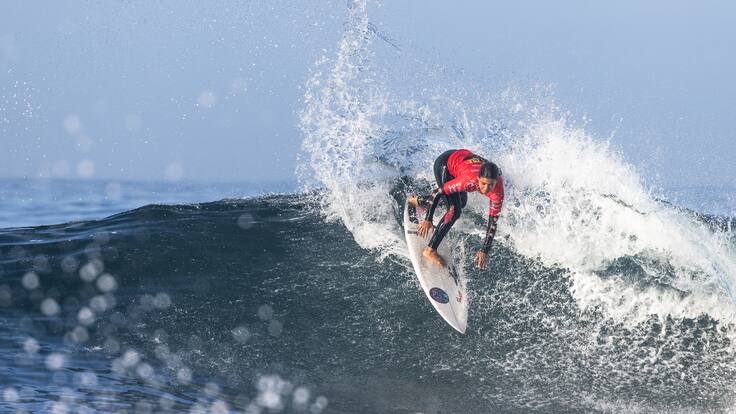 Isidora Bultó y Roberto Araki se quedaron con la sexta fecha del Circuito Nacional de Surf