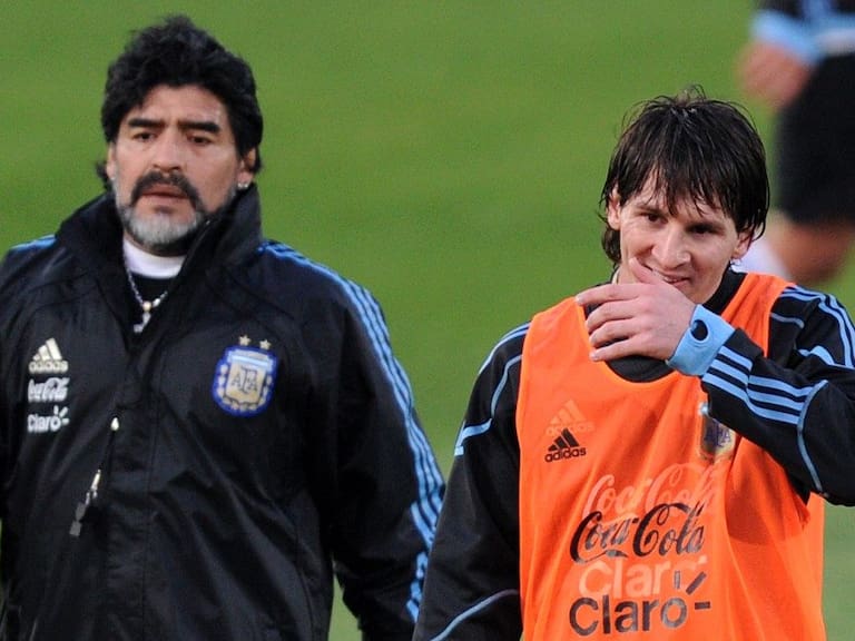 Hinchas argentinos eligieron a Messi por sobre Maradona como el mejor jugador de la historia