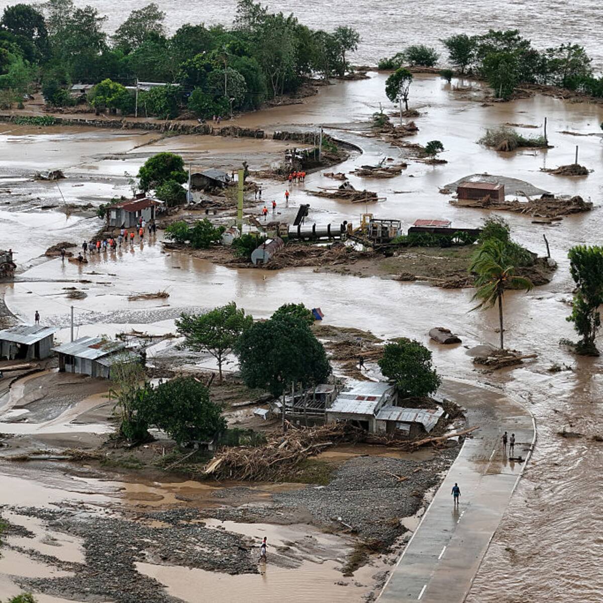 Tras azotar con fuerza en Filipinas: evacúan a más de 8.000 personas en Taiwán por tifón Fung-wong