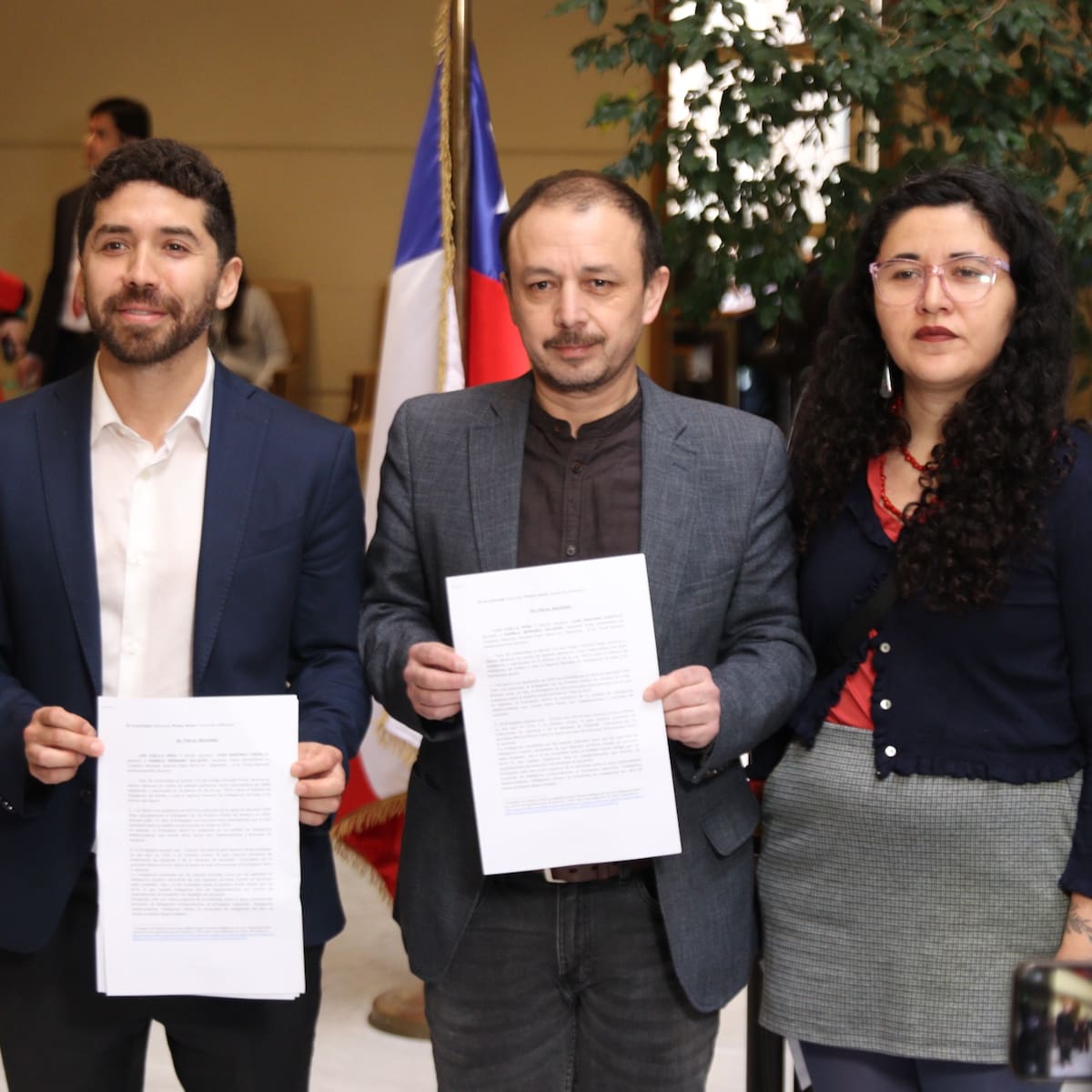 “Acá hay un delito”: diputados de oposición presenta denuncia por presunta filtración de inteligencia nacional a EE.UU.