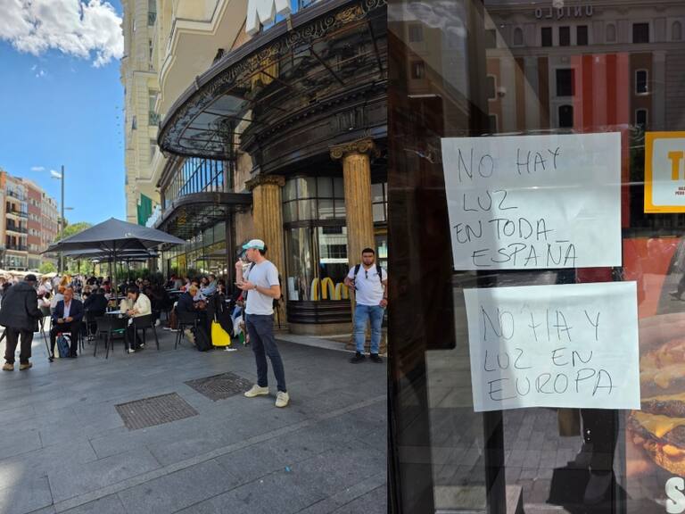 Apagón masivo deja sin electricidad a España y Portugal: situación afectó las comunicaciones y redes de transporte