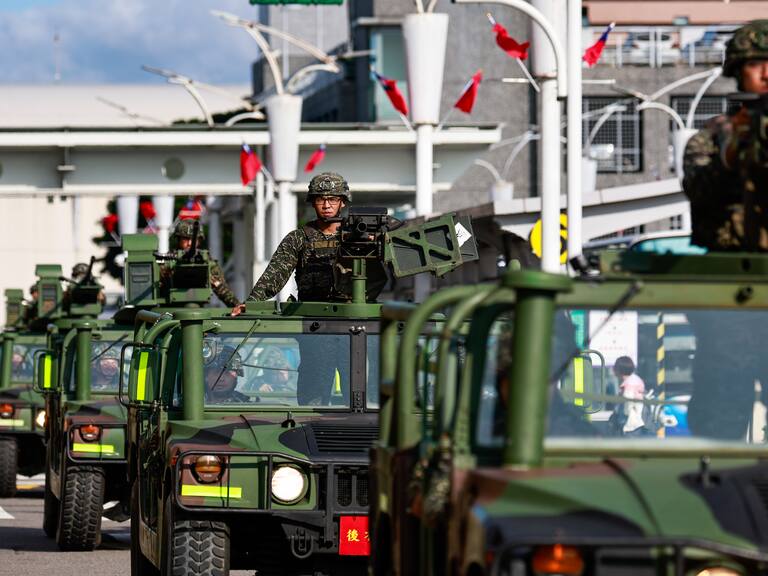 China inicia ejercicios militares alrededor de Taiwán, y Taipéi despliega sus tropas en respuesta