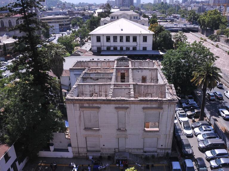 Gobierno logra entrega de ex Cuartel Borgoño y se transformará en sitio de memoria: ya suman 26 espacios de conmemoración