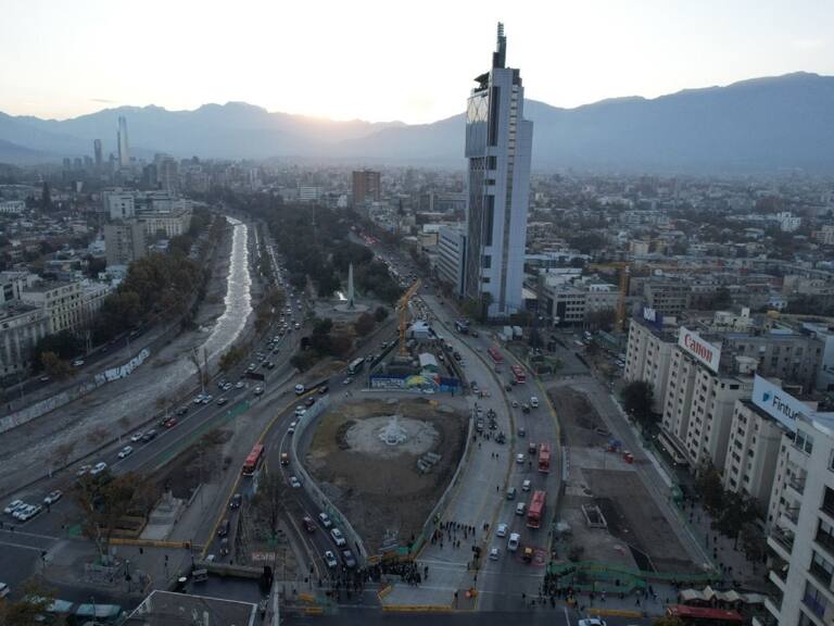 Habilitan todas las pistas del sector Baquedano: así funciona el tránsito en el inicio de la marcha blanca