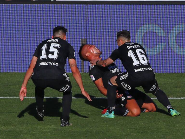 «Parragol» le dio el triunfo a Colo Colo en el epílogo ante la UC y el título quedó más cerca que nunca para los albos