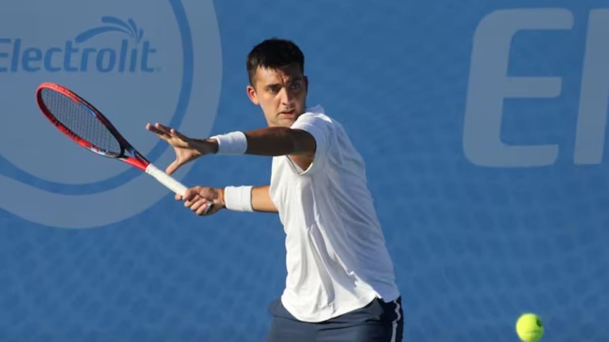 Tomás Barrios supera su propia irregularidad para meterse en cuartos de final de Camberra