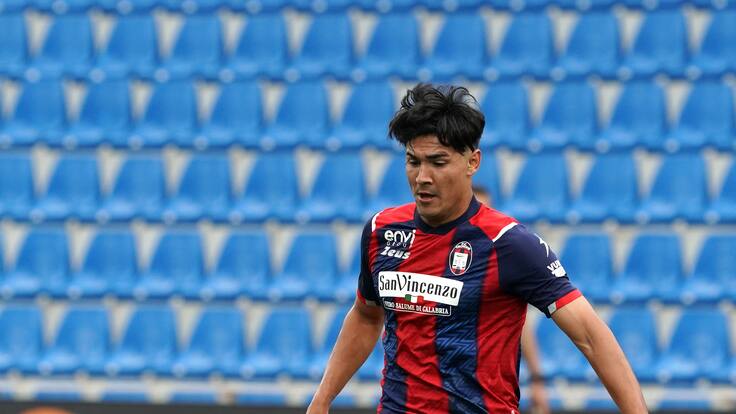 Luis Rojas sigue sin consolidarse en el Calcio y parte a préstamo