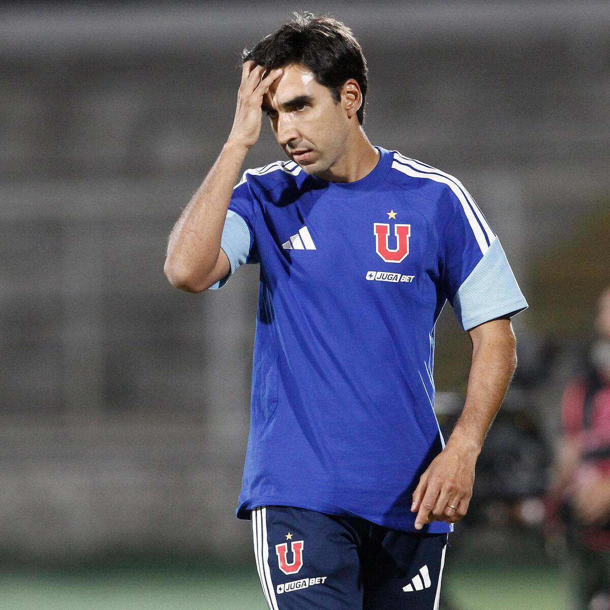 Director de Azul Azul defiende a “Paqui” Meneghini: “Estos son procesos, no es un par de partidos”