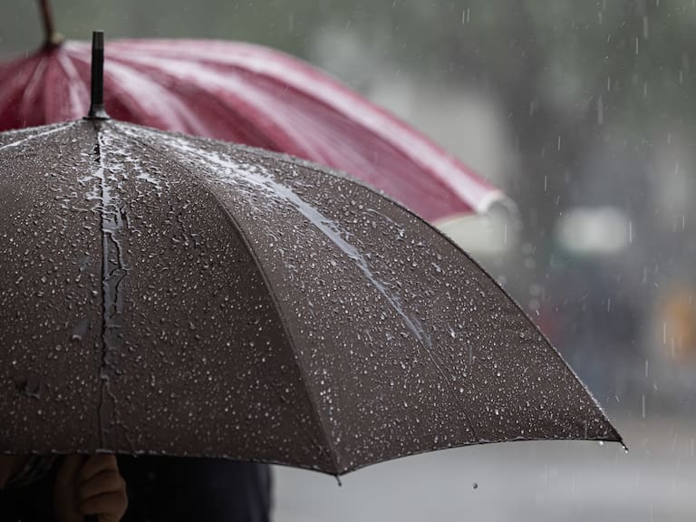 Nuevo aviso de tormentas eléctricas: estas son las cinco regiones que se verían afectadas por las lluvias
