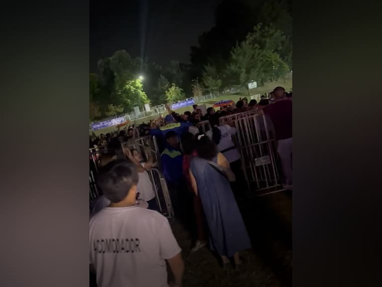 El desborde de Pailita en el Festival de Las Condes: grandes filas e intentos de estampida