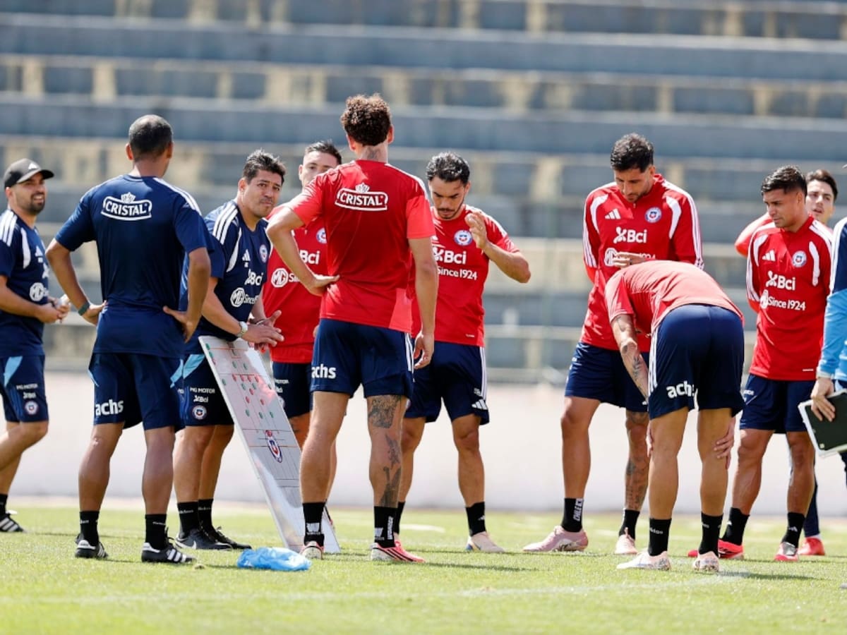 Se postuló como DT de La Roja y le envía un recado a la ANFP: “Elijan bien, ya son tres Mundiales que no vamos”