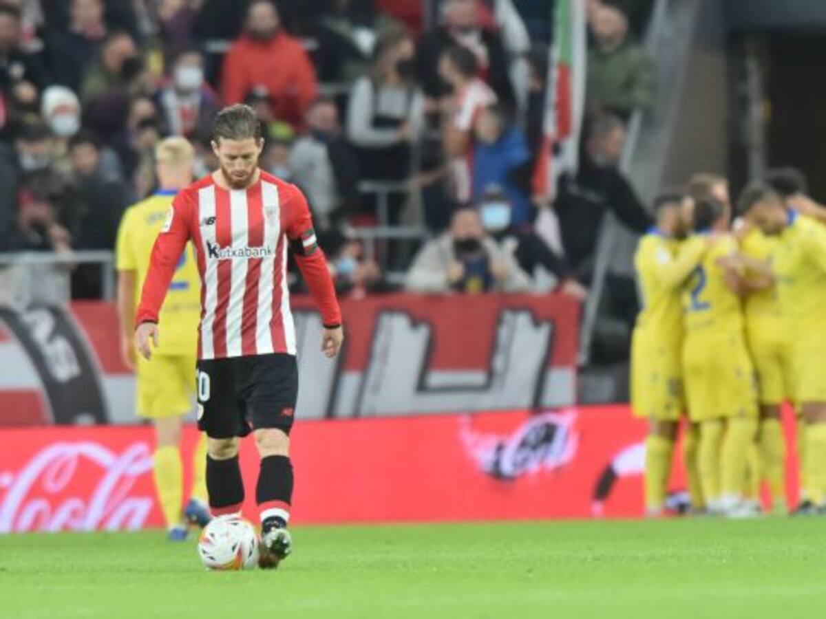 El Cádiz de Tomás Alarcón dio la estocada en la Liga Española venciendo al Athletic de Bilbao en San Mamés