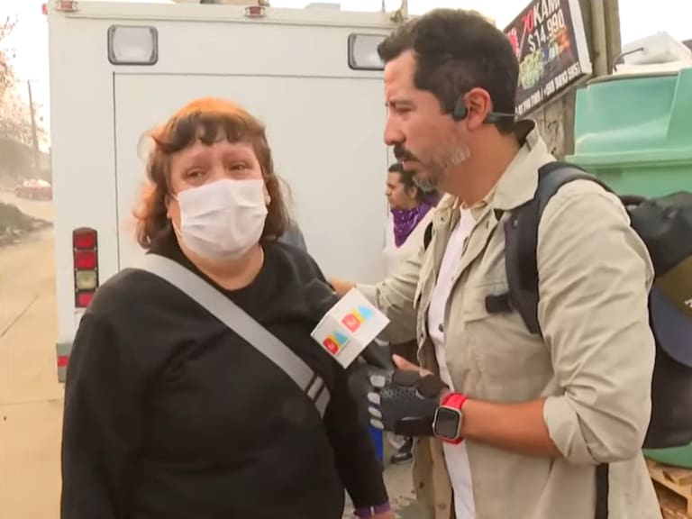 “Súper atinado”: Periodista de Canal 13 saca aplausos tras notable gesto en medio de los incendios forestales en Chile