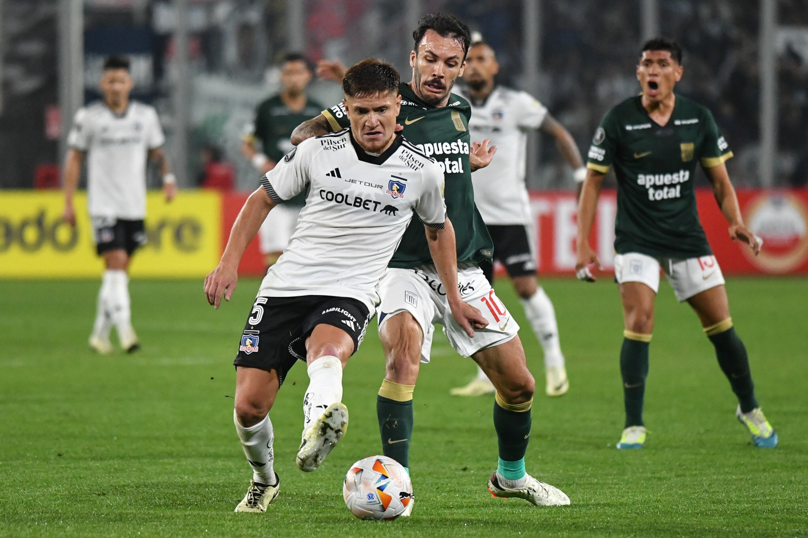 Colo Colo enfrenta a Alianza Lima por la Copa Libertadores 2024 | Agencia Uno