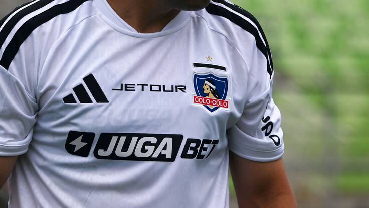 Se cae otro refuerzo en Colo Colo: “Hubo conversaciones, pero el jugador tomó la decisión...”