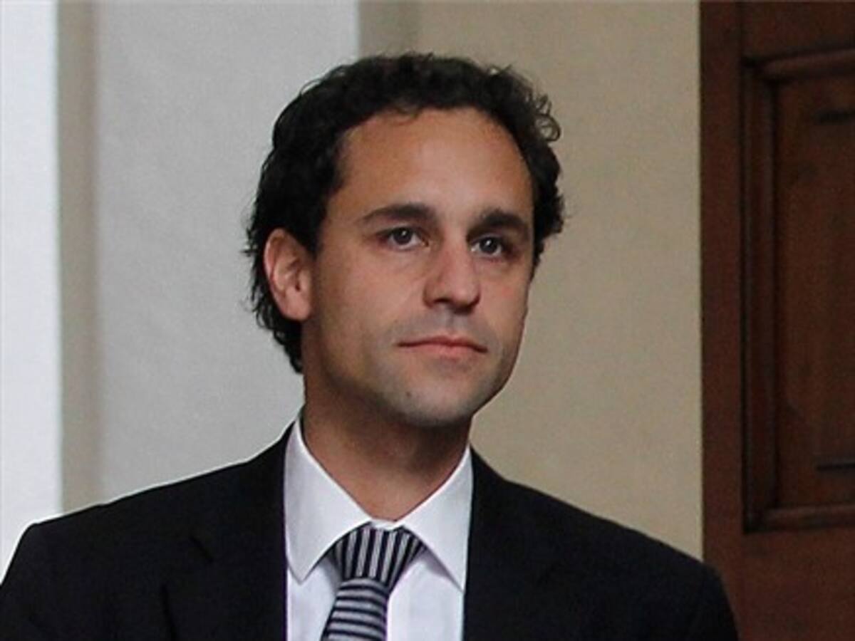 Asociación de AFP cuestiona viabilidad de idea de Mayol de expropiar empresas estratégicas