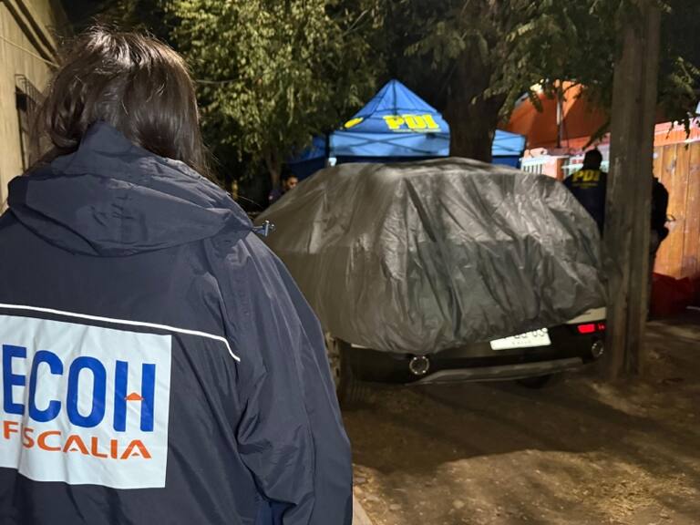 Hombre muere baleado en plena vía pública en San Joaquín: sujetos lo atacaron desde una moto