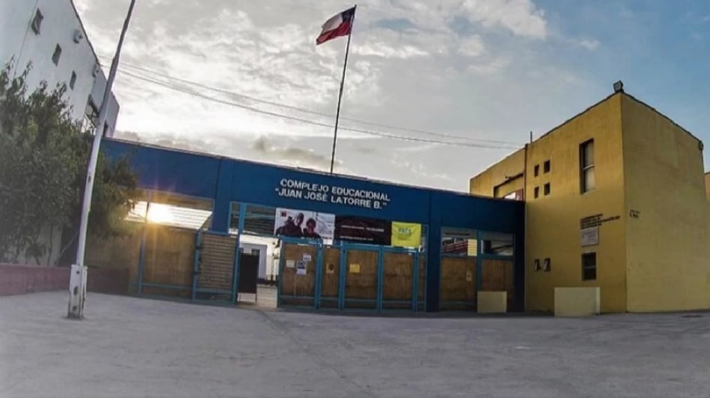 Complejo Educativo Juan José Latorre Benavente
