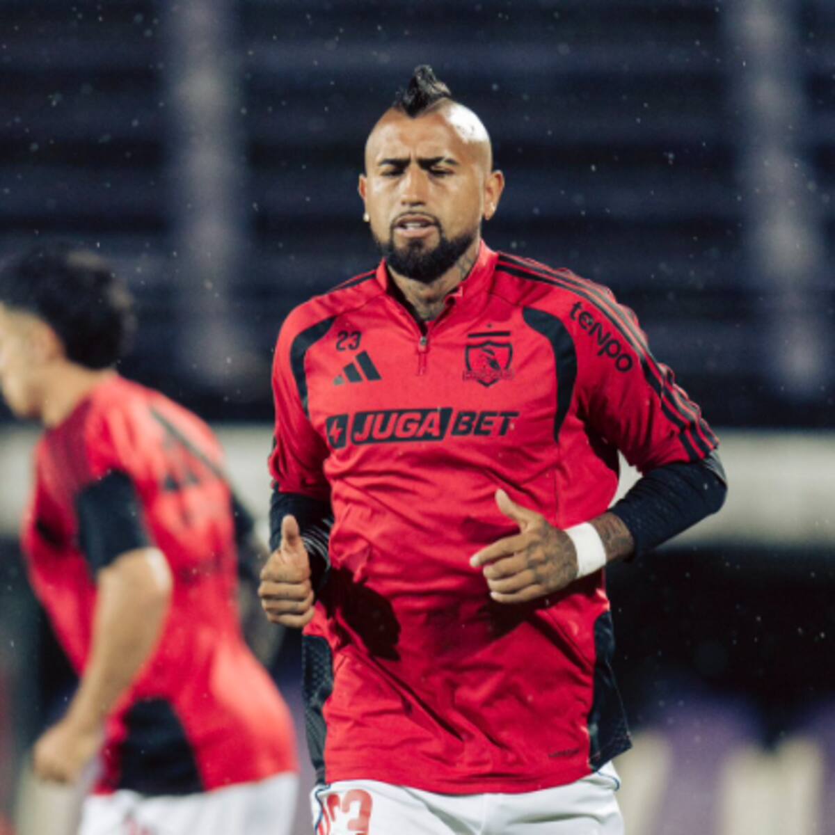 Arturo Vidal avisa tras el estreno de Colo Colo en 2026: “Tenemos que prepararnos para ganar todo”