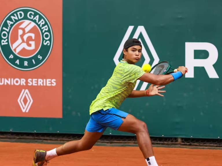 Cuatro tenistas chilenos participarán en el Roland Garros Junior Series, certamen que busca el desarrollo del tenis juvenil en Latinoamérica