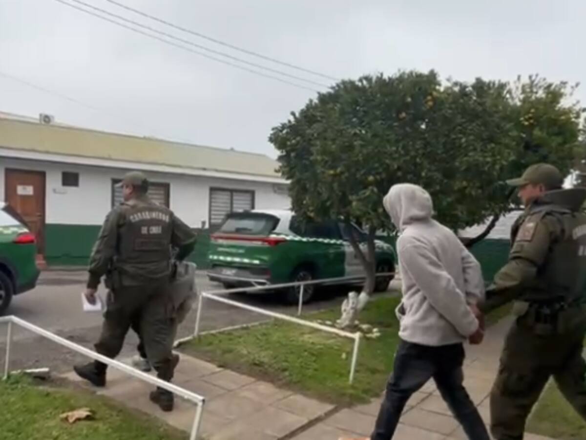 Detienen a dos sujetos en Curicó: uno tenía alerta roja de Interpol por terrorismo y secuestro