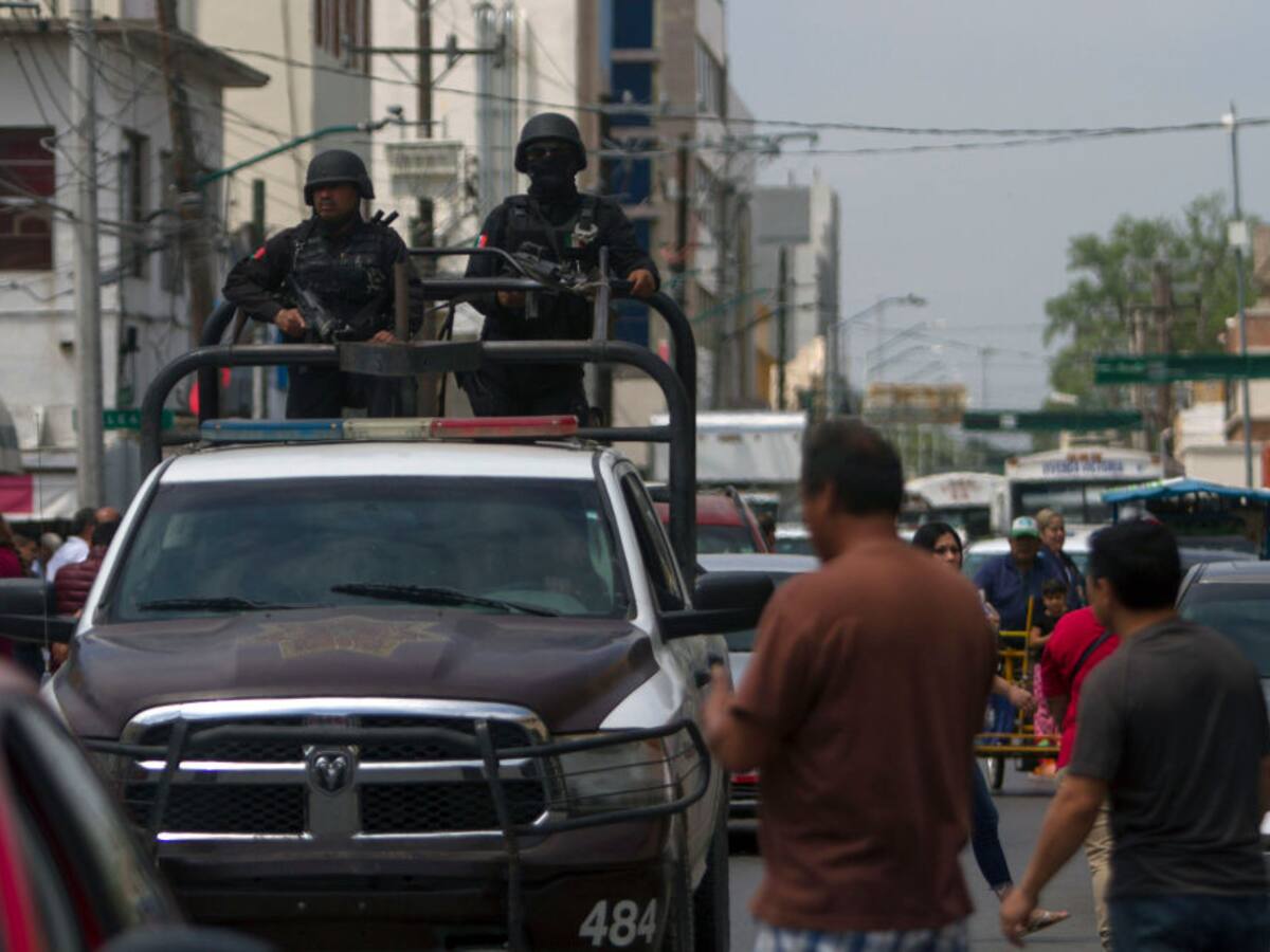 Presidente de México pide aclarar rol del ejército en matanza
