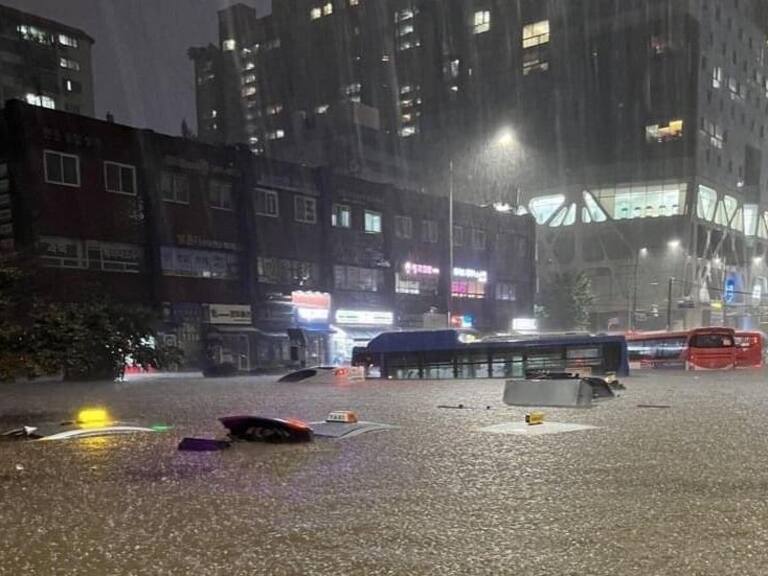 Las fuertes lluvias provocaron la inundación de zonas de Seúl