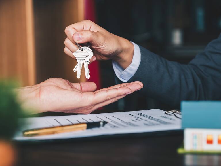 Si eres chileno y cumples estos requisitos, podrías recibir más de $180 mil al mes para pagar un arriendo (y estas son las regiones donde aplica)