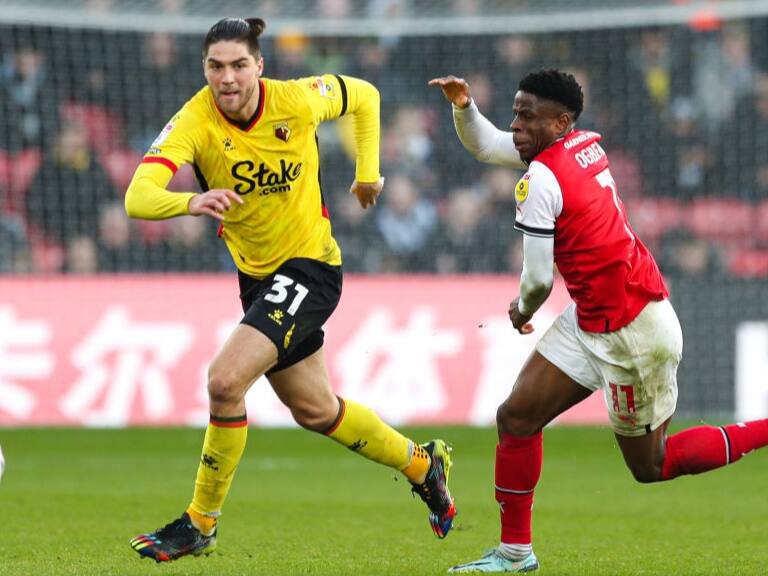 Francisco Sierralta es operado tras sufrir una fractura en el pie jugando por Watford