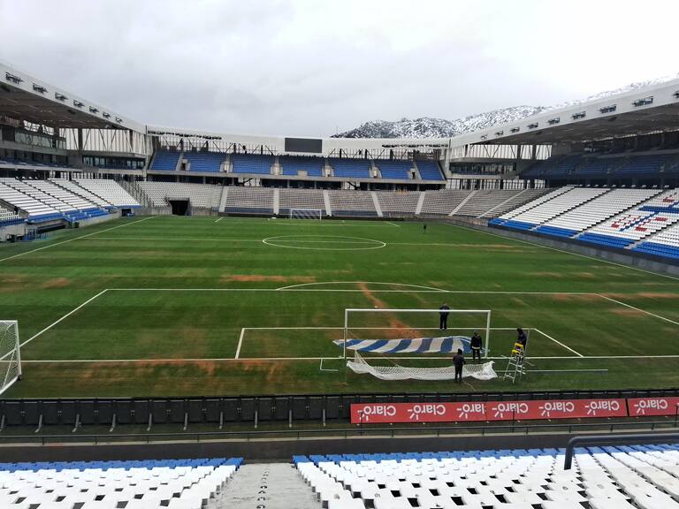Cruzados explica por qué no habrá hinchas visita en el primer partido del Claro Arena y la razón por la que parte del césped luce amarillo