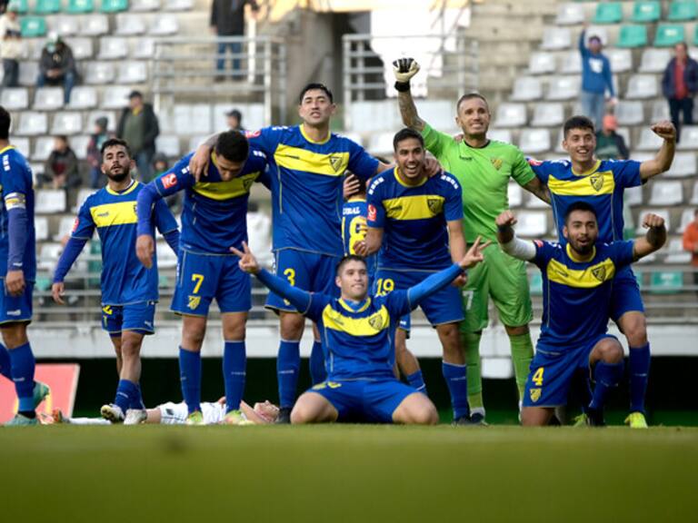 Barnechea revierte sanción impuesta por la ANFP y recupera licencia de clubes en la Primera B