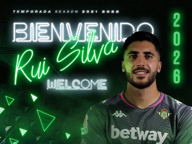 A Claudio Bravo le apareció más competencia en el Betis de Manuel Pellegrini