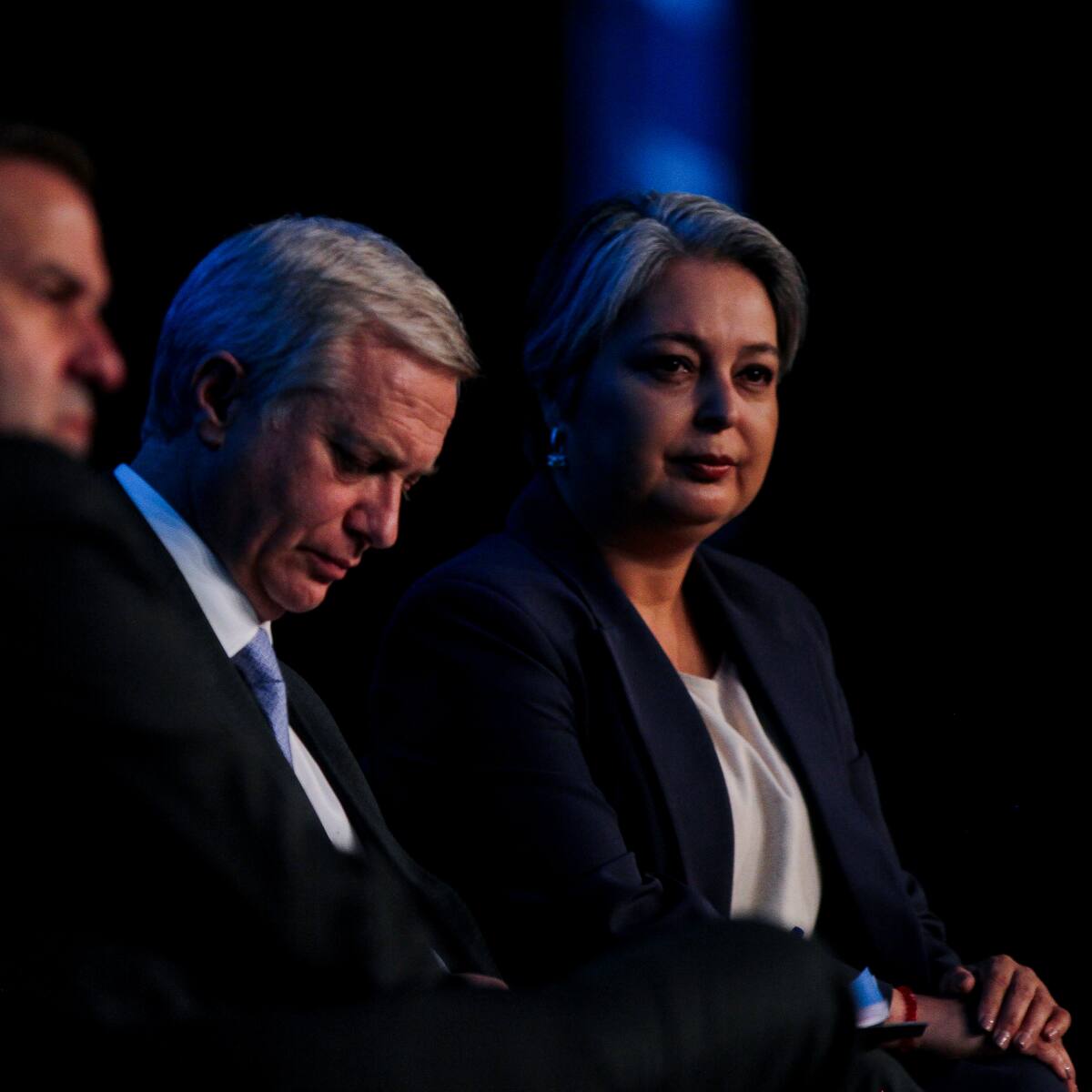 Encuesta Panel Ciudadano UDD: Jeannette Jara se aleja de Kast en el primer puesto de cara a las Elecciones Presidenciales 2025