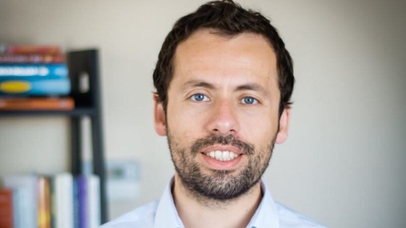 El Ph.D. en Ciencia Política, Christopher Martínez.