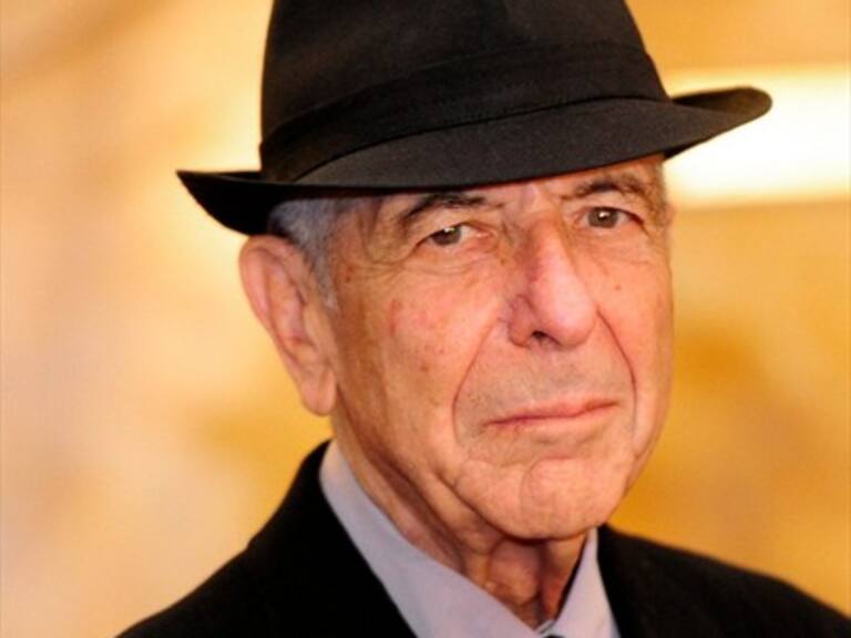 Revelan la causa de muerte de Leonard Cohen