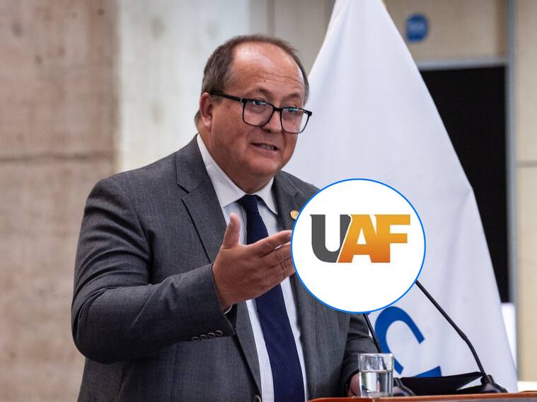 Ángel Valencia - UAF
