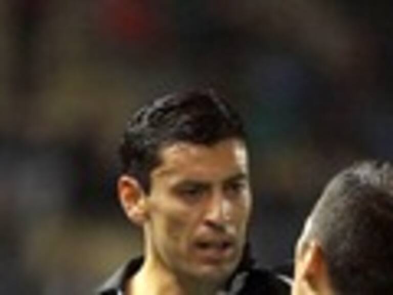 Roberto Tobar dirigirá clásico universitario este domingo