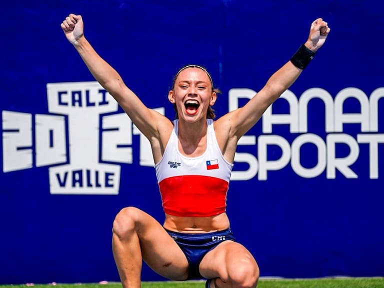 Javiera Contreras logró la plata en el salto con garrocha de los Panamericanos Junior