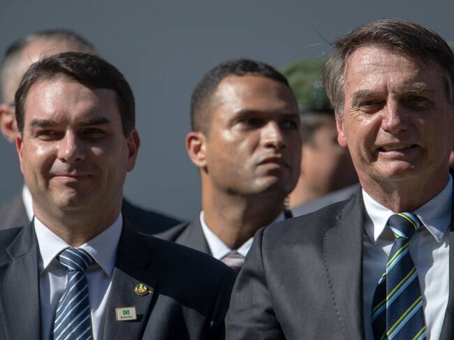 Flavio y Jair Bolsonaro