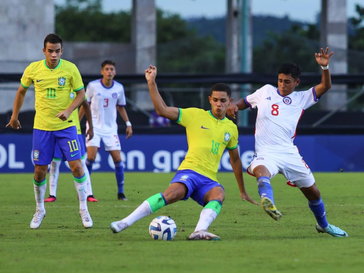 Chile sufre una dura derrota ante Brasil en su estreno por el Sudamericano Sub 17