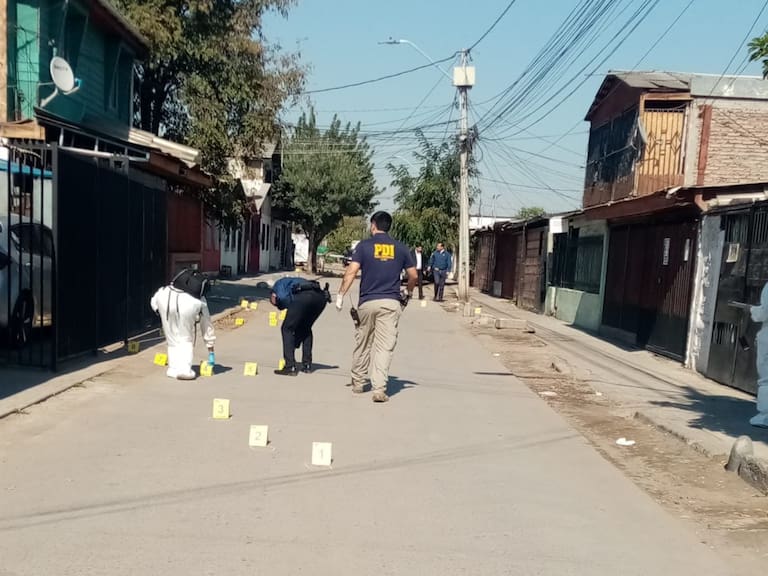 Más de 100 disparos: motociclista es asesinado a balazos en plena vía pública en Lo Espejo