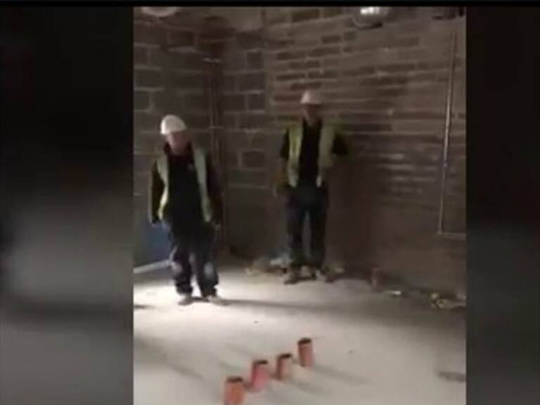 La pesada broma de unos albañiles a un compañero