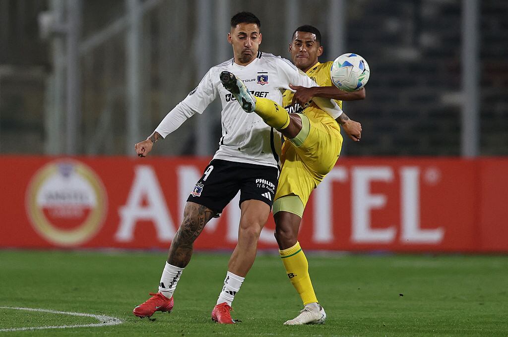 Colo Colo y Atlético Bucaramanga se miden en Macul por Copa Libertadores