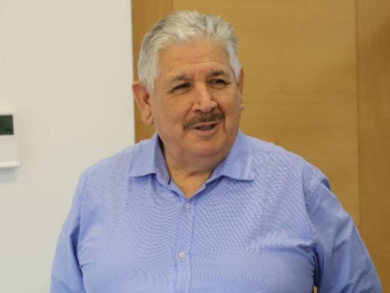 Alcalde de Cunco agredió a la prensa tras ser formalizado por abuso sexual contra cuatro mujeres