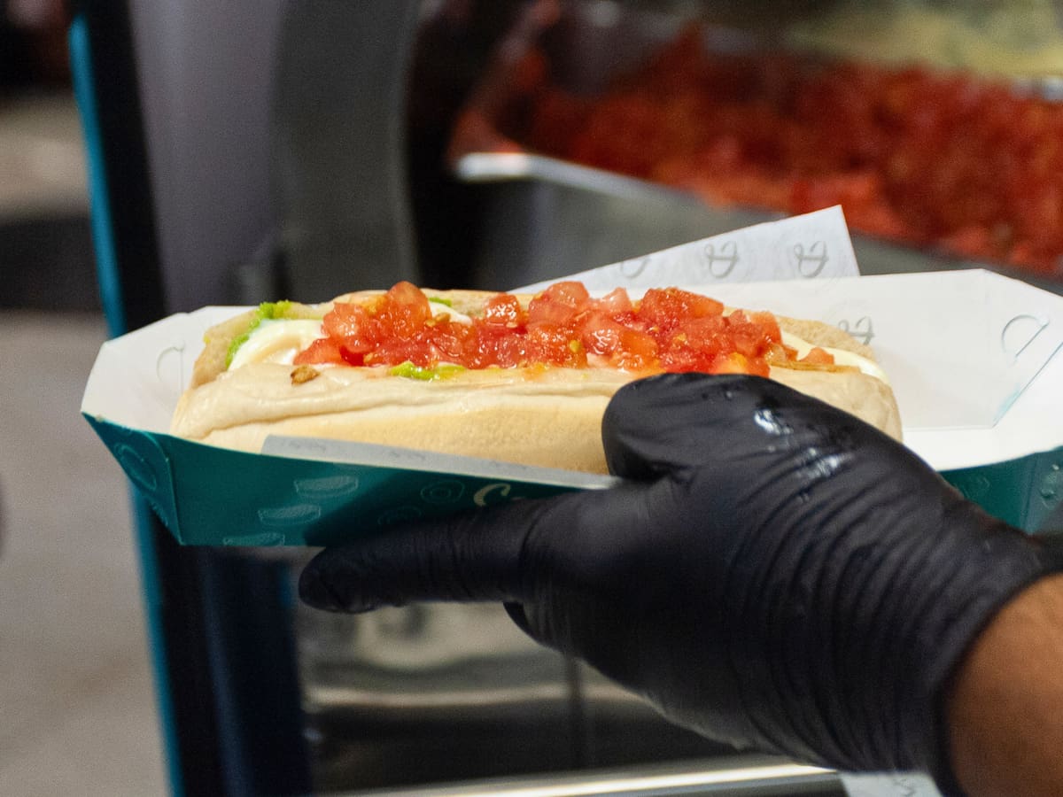 Día del Completo 2026 en Chile: fecha, nuevas ofertas confirmadas, 2x1 y dónde regalan la preparación esta semana