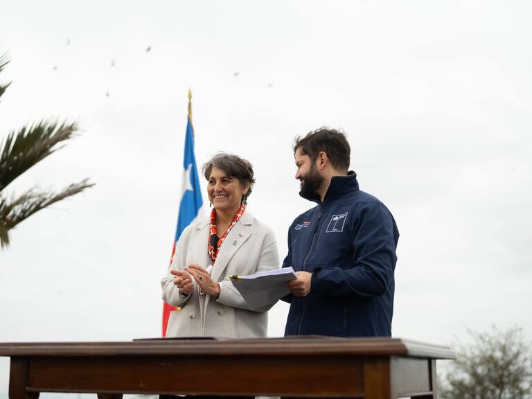 “Me ha tocado vivir muy de cerca la discriminación”: Presidente Boric tras firmar proyecto de salud mental