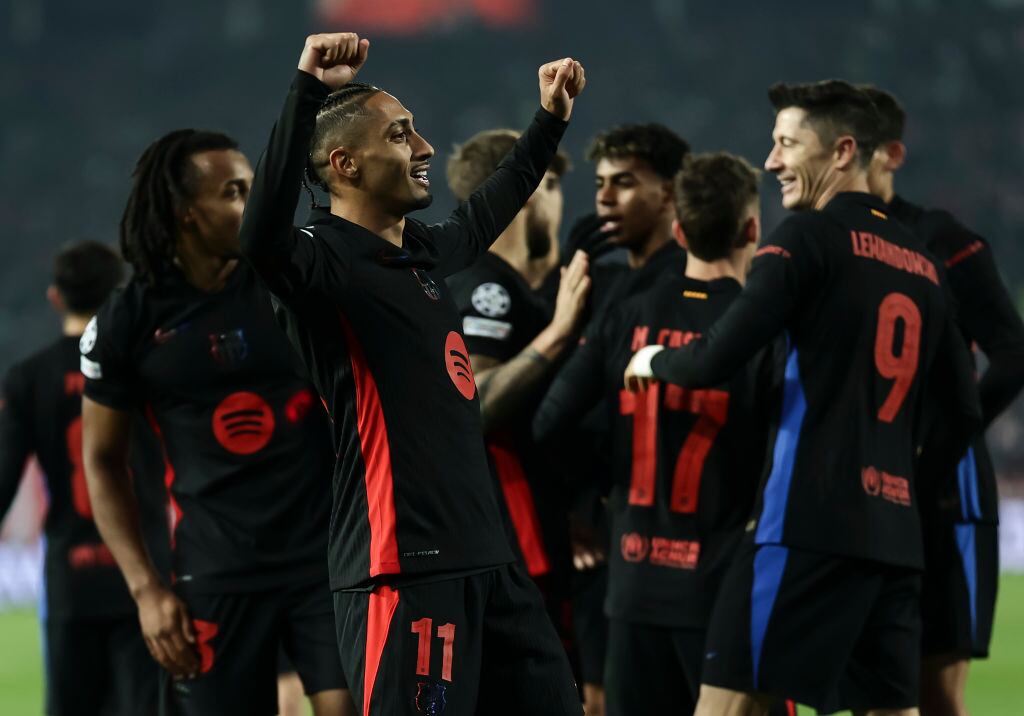 BELGRADE, SERBIA - NOVEMBER 6: Raphinha (L) of Barcelona celebrates after scoring a goal with team mates during the UEFA Champions League 2024/25 League Phase MD4 match between FK Crvena Zvezda and  FC Barcelona at Stadium Rajko Mitic on November 6, 2024 in Belgrade, Serbia. (Photo by Srdjan Stevanovic/Getty Images)