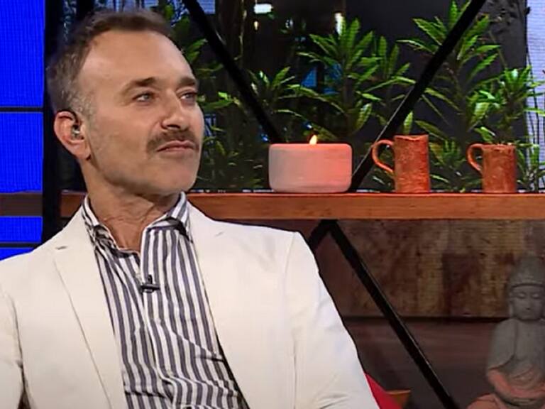 «Contigo hago cosas que no hago con mis clientes»: Jordi Castell reveló su tórrido romance con escort